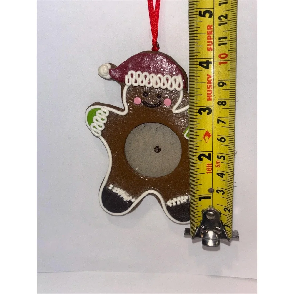 Vintage Gingerbread Man Christmas Ornament Photo Frame Santa Hat 4